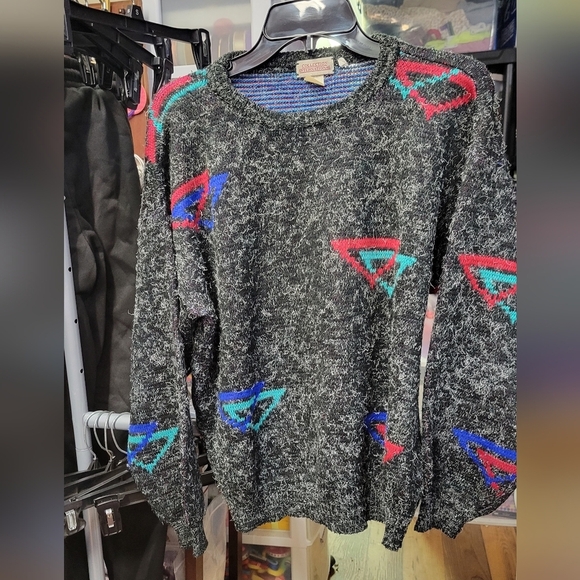 Vintage 1980s black Fuzzy with Triangles crewneck acrylic Sweater Medium - Picture 4 of 7